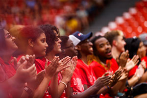 Students at UIC Convocation